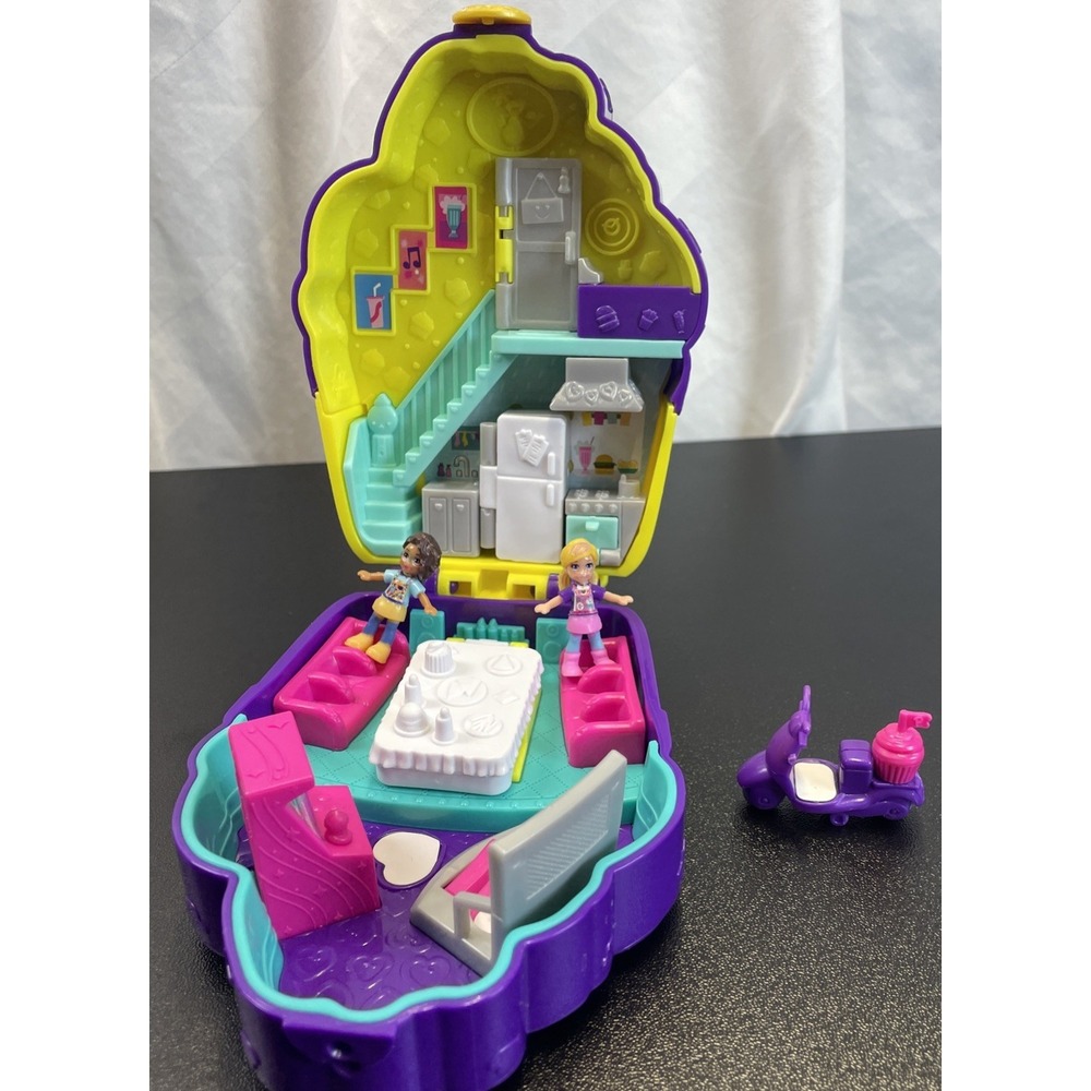 Polly Pocket Big‎ World Sweet Treat Cupcake Compact Playset Micro Mini Dolls